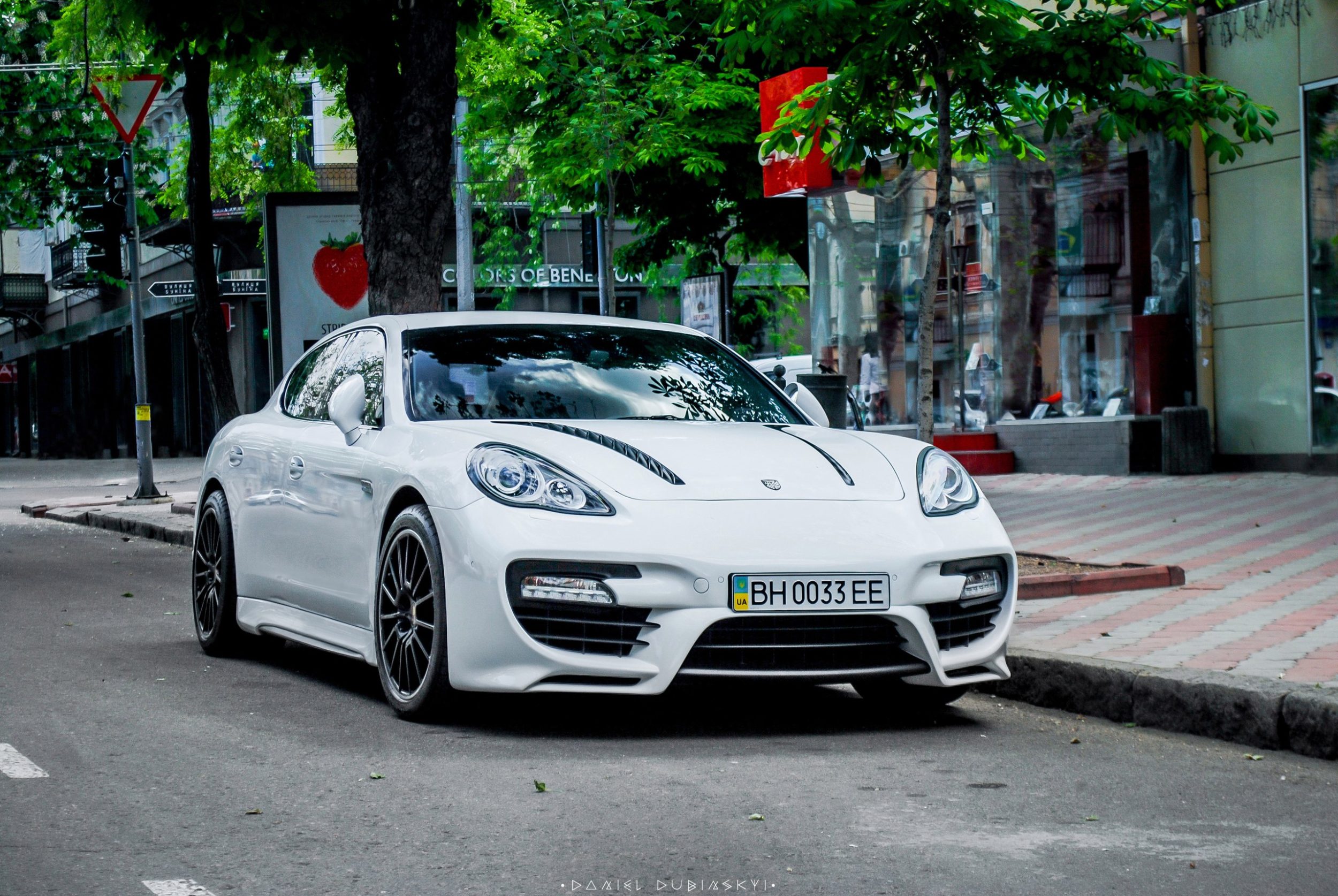 2012 Porsche Panamera GTS Caract re Exclusive Cool