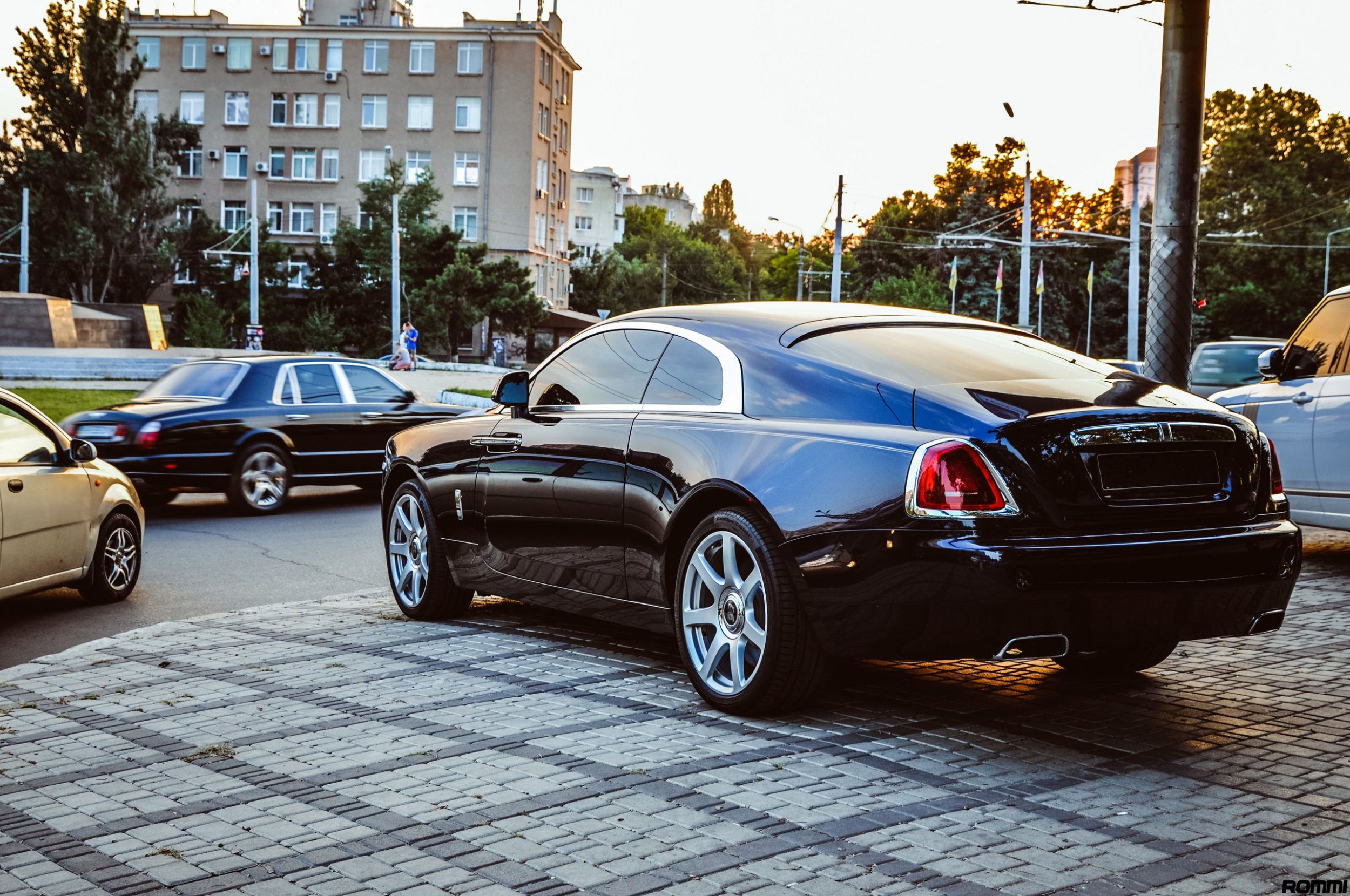 2013-Rolls-Royce-Wraith-Odessa