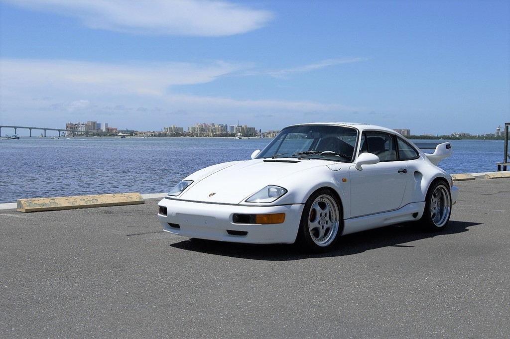 Gemballa RSR 964