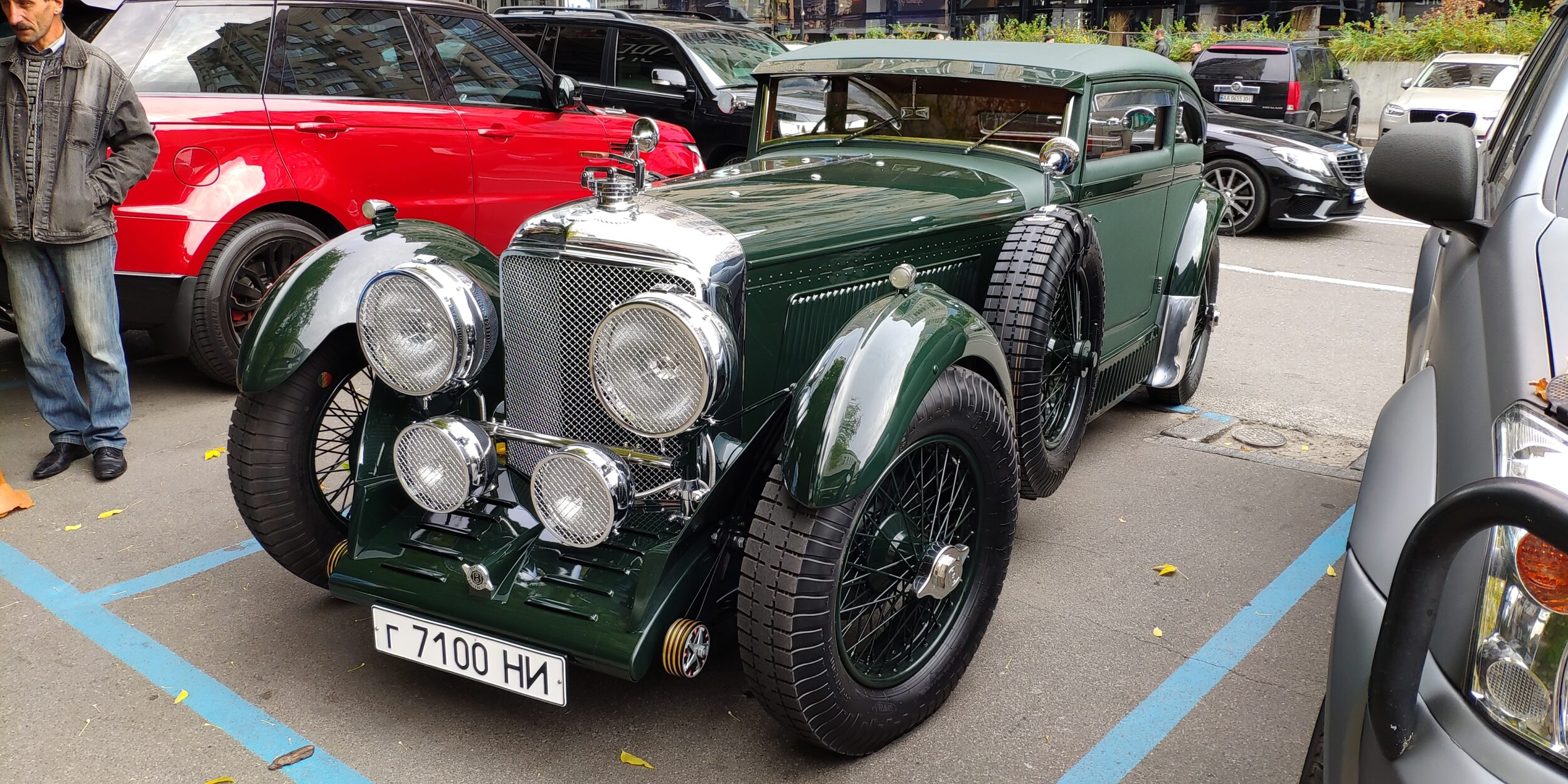 1930-Bentley-Speed-Six-Blue-Train-Coupe-Украина